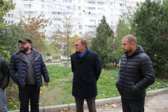 Правительством города совместно с Гагаринским муниципальным округом проводятся рейды для контроля санитарного состояния района