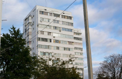 В Гагаринском районе завершается капитальный ремонт фасадов и благоустройство общественных пространств