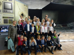 Гагаринские школьники становятся золотоискателями и космонавтами в эко-парке «Лукоморье»