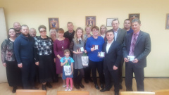 Сотрудникам Гагаринского муниципального образования вручены медали от профсоюзной организации