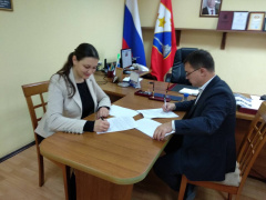 Глава района Алексей Ярусов и руководитель общественной организации «Берегиня» подписали двустороннее соглашение о сотрудничестве